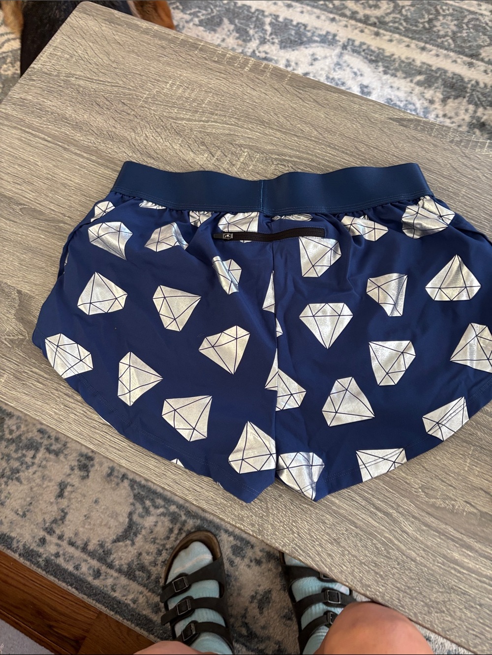 Chicknlegs diamond shorts - Picture 2 of 3